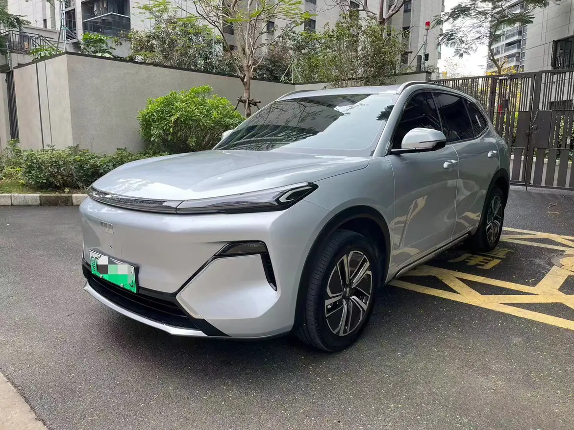 Geely Galaxy Starship 7 EM-i  из Китая