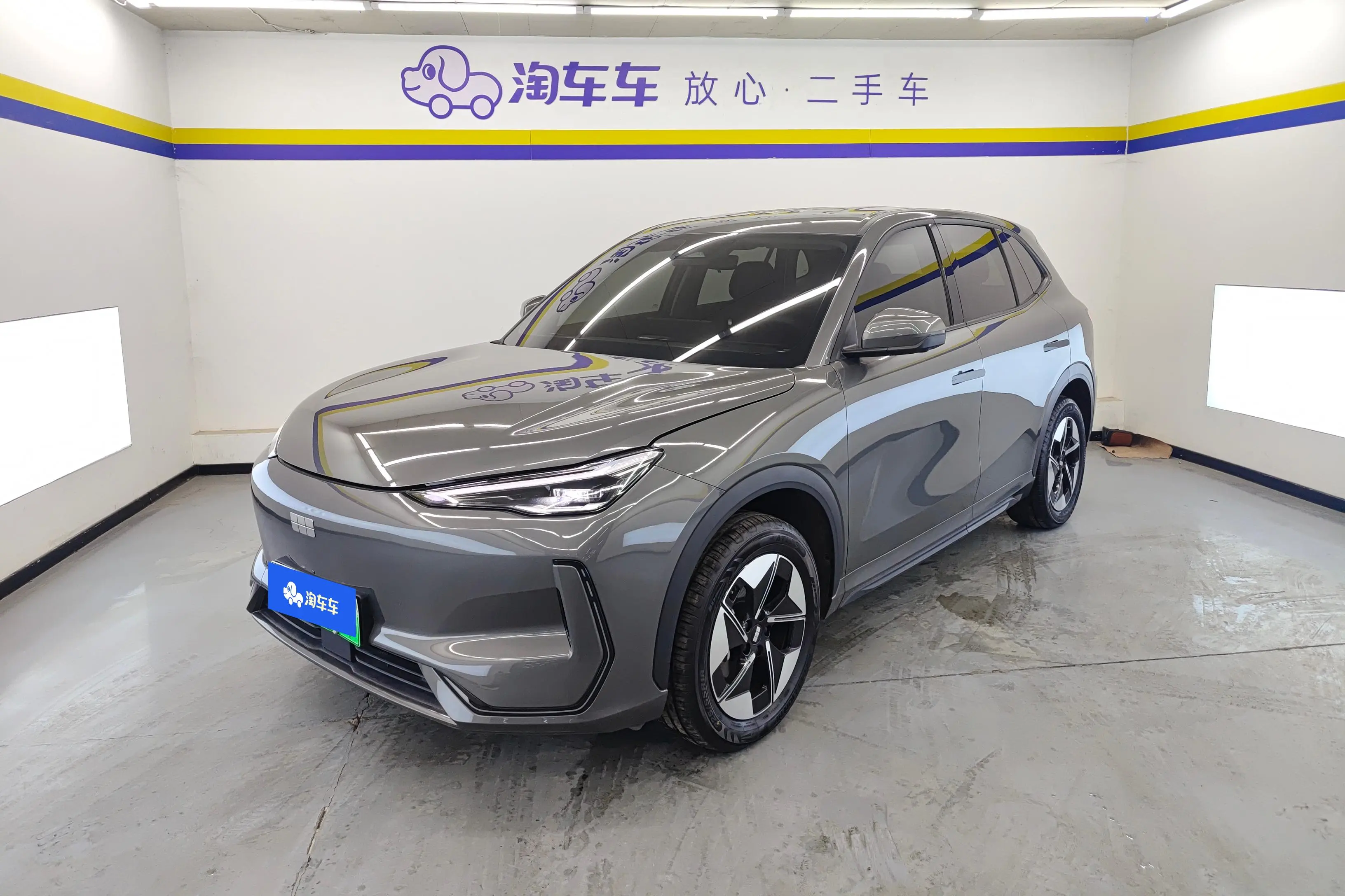 Geely Galaxy E5  из Китая