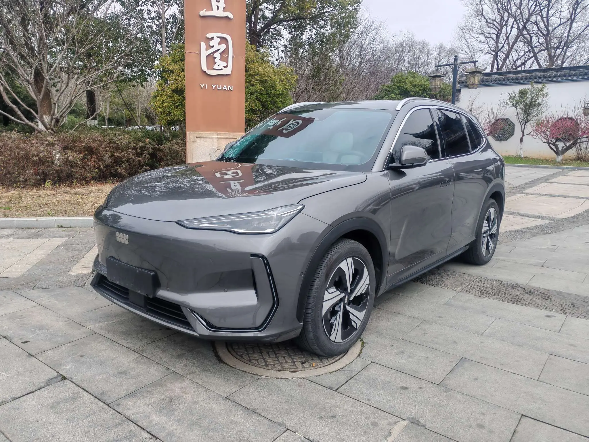 Geely Galaxy E5  из Китая