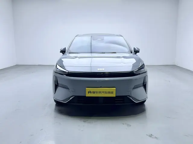 Geely Galaxy L6  из Китая