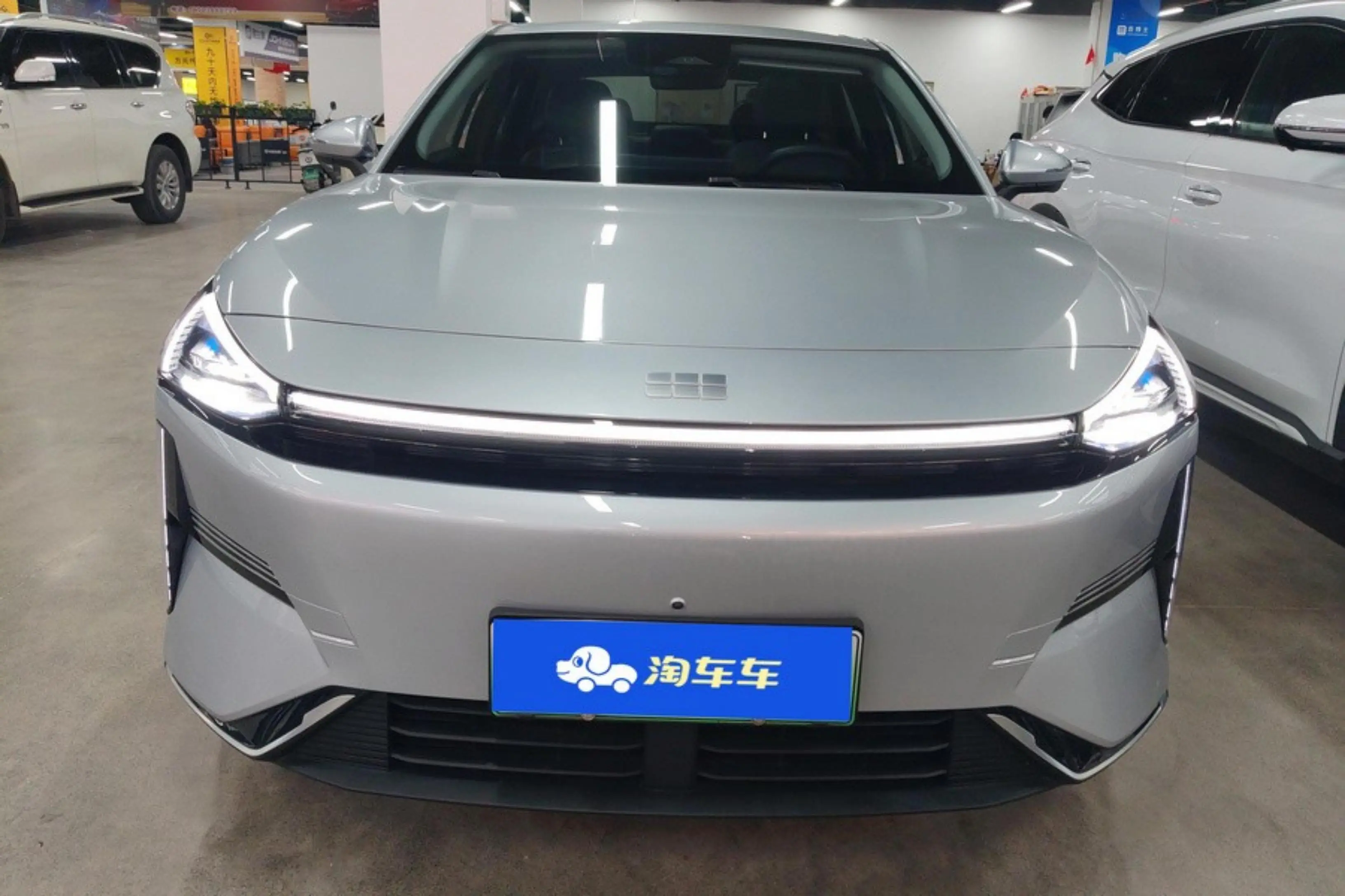 Geely Galaxy L6  из Китая