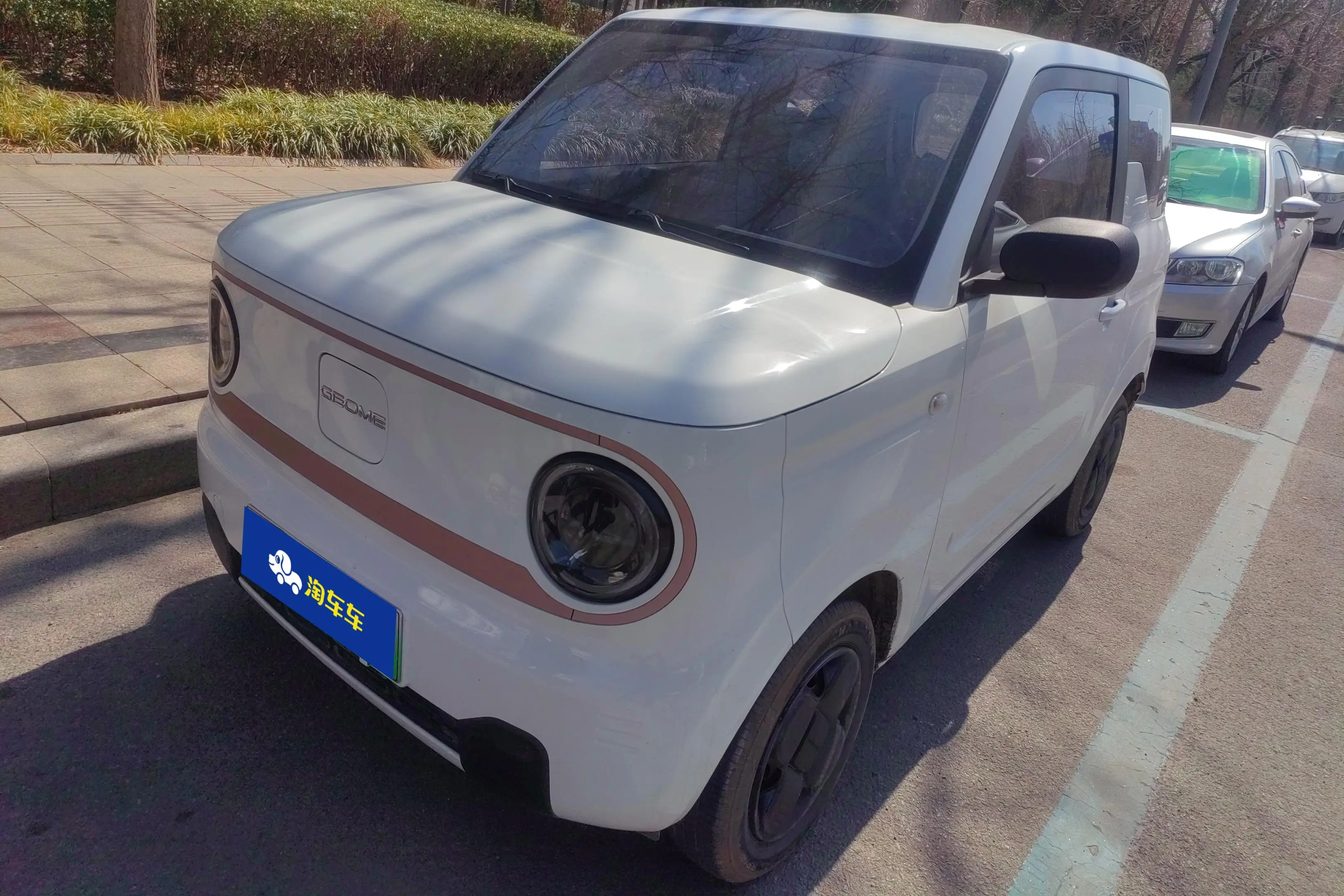 Geely Panda  из Китая