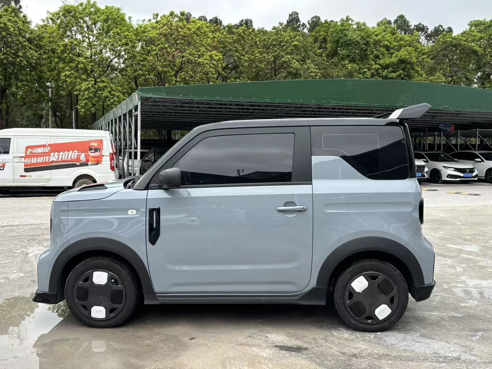 Geely Panda  из Китая