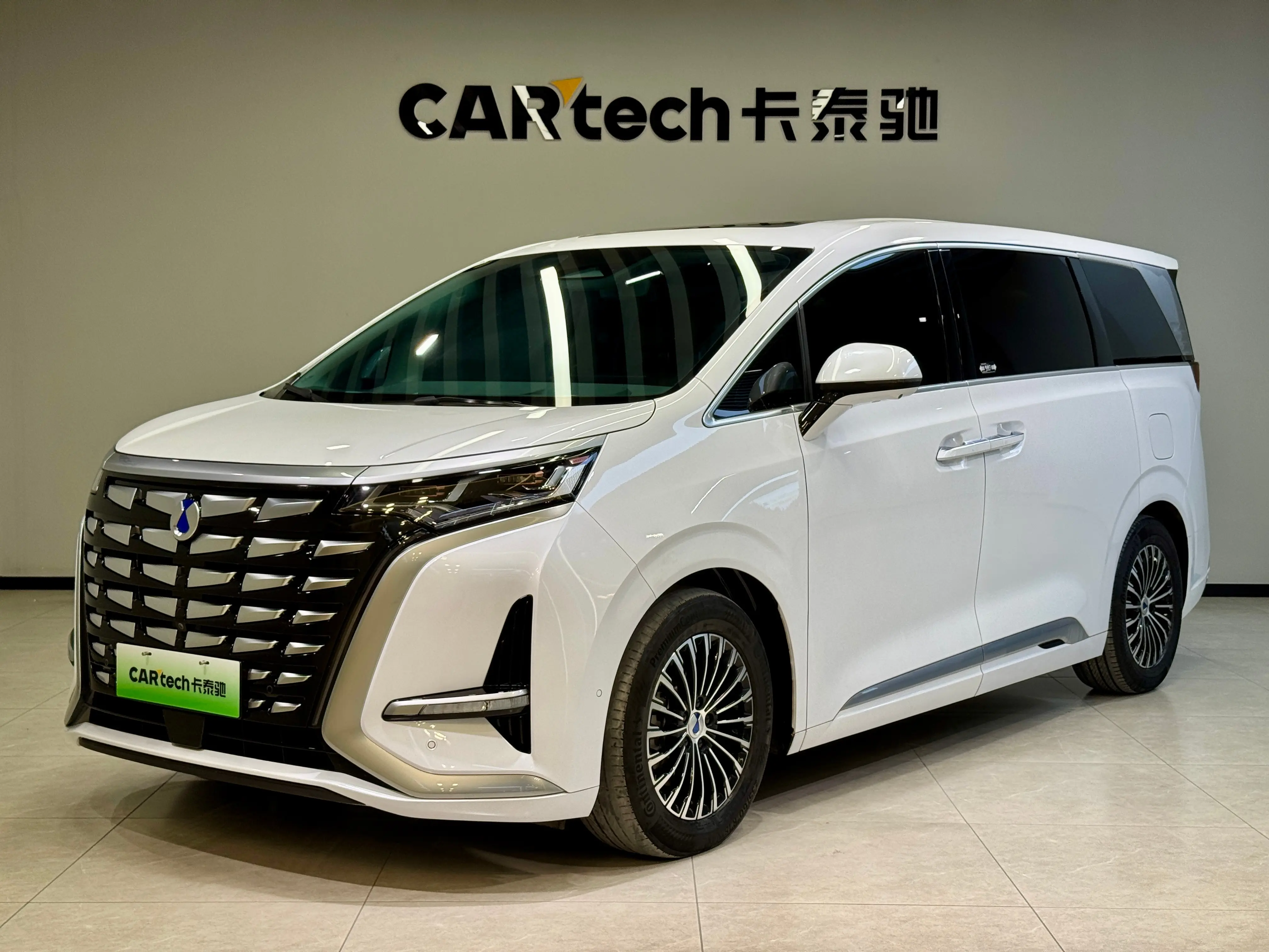 Denza D9 DM  из Китая