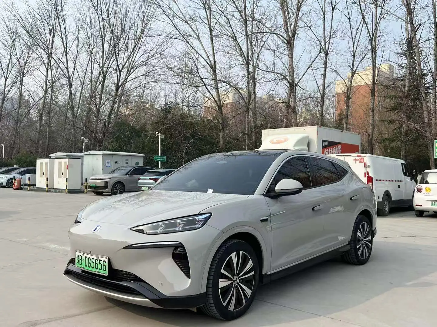 Denza N7  из Китая