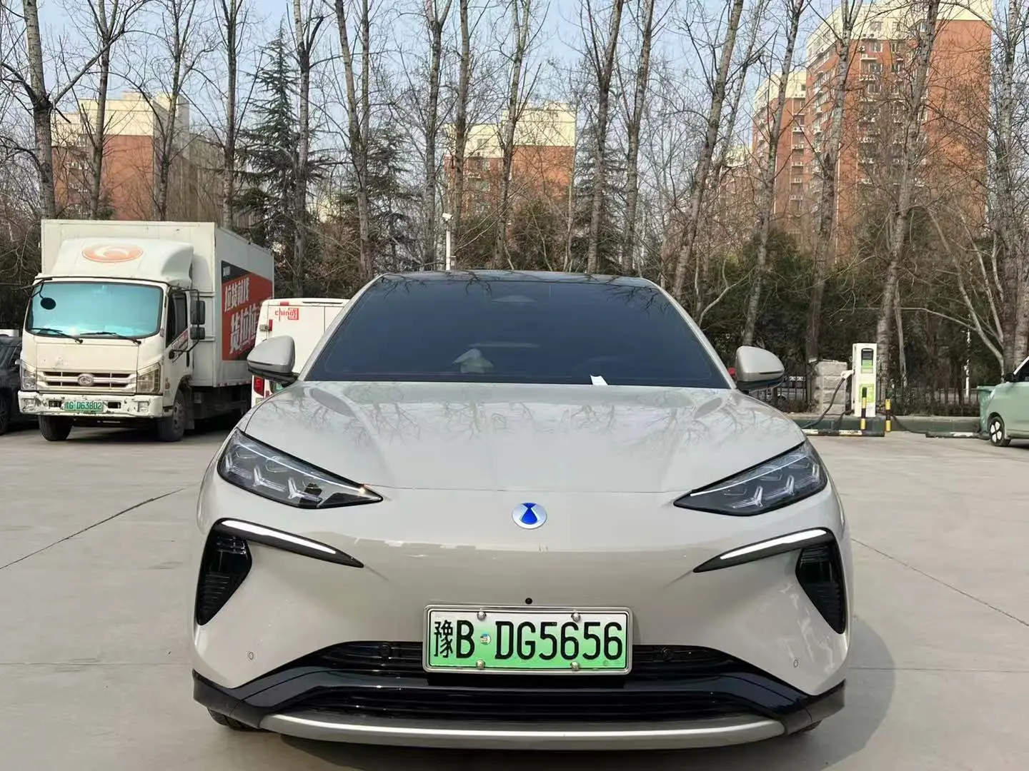 Denza N7  из Китая