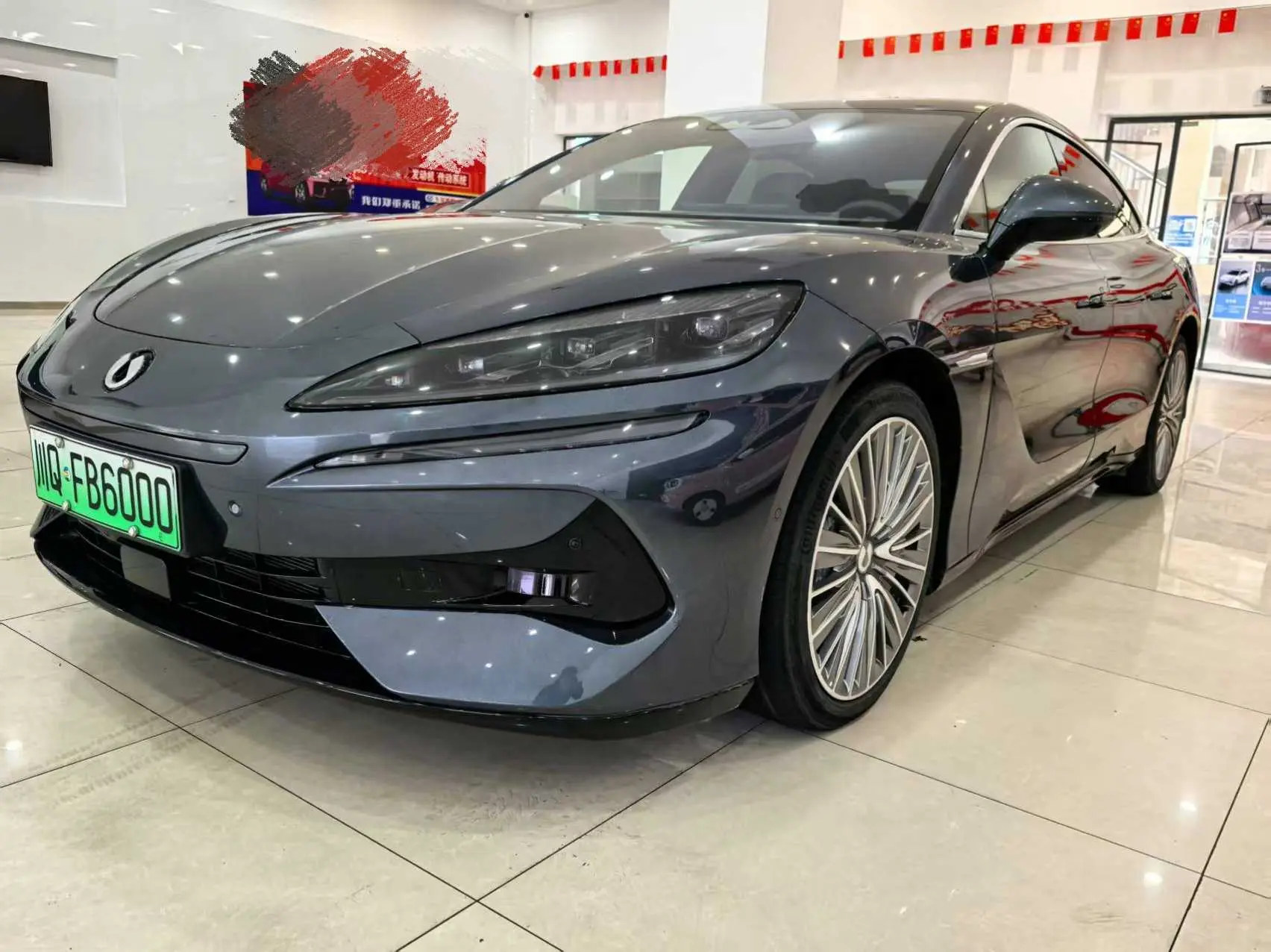 Denza Tengzhong Z9 DM  из Китая