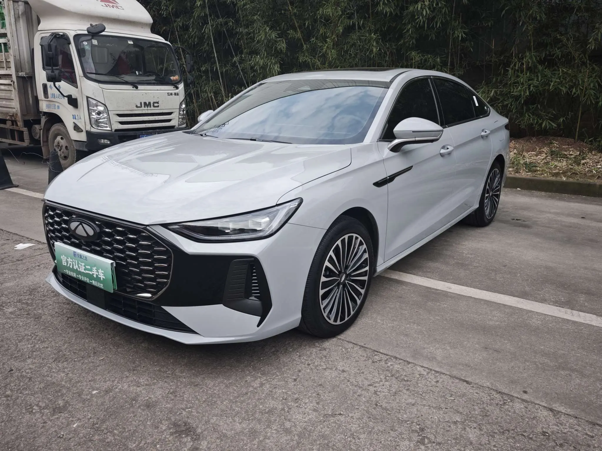 Chery Fengyun A8L  из Китая