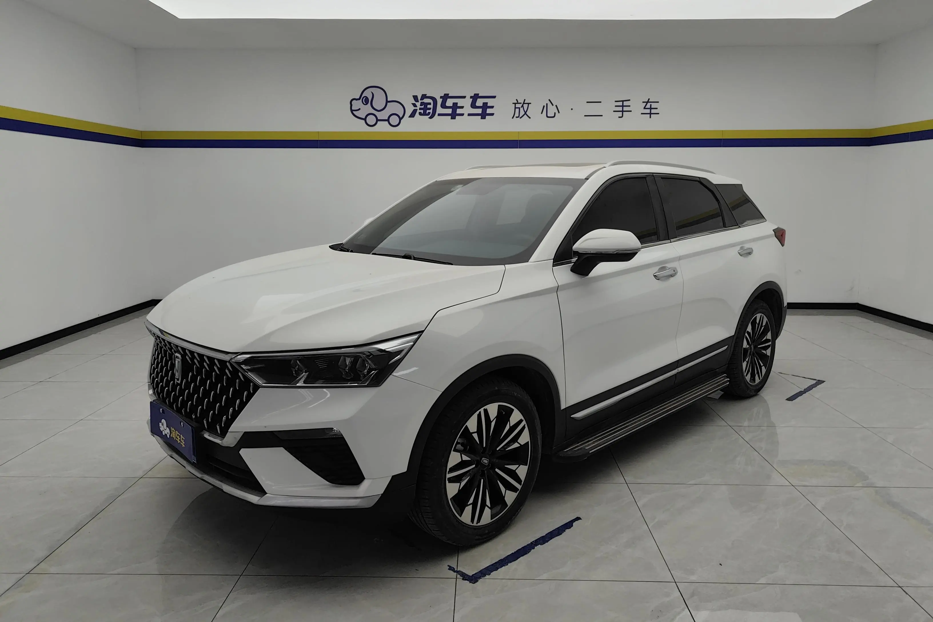 FAW Bestune T77