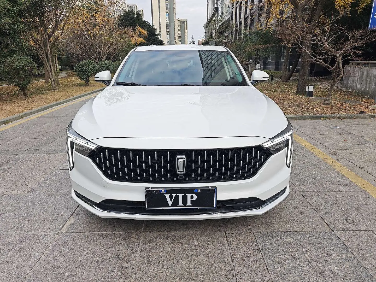 FAW Bestune B70 (Besturn B70)  из Китая