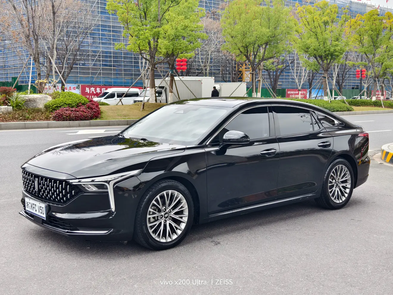 FAW Bestune B70 (Besturn B70)  из Китая