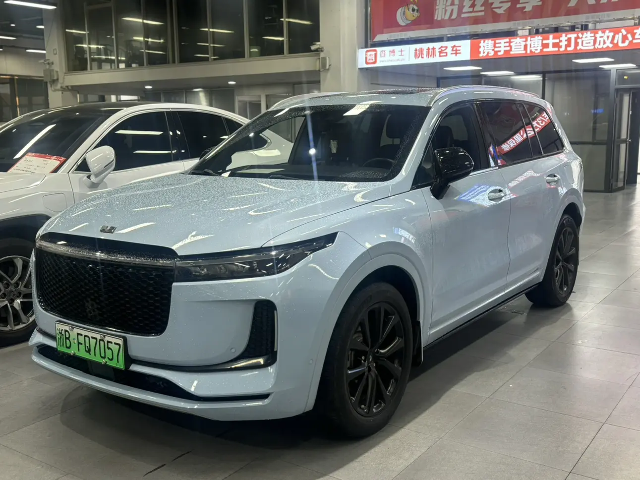 Li ONE (Ideal ONE)  из Китая