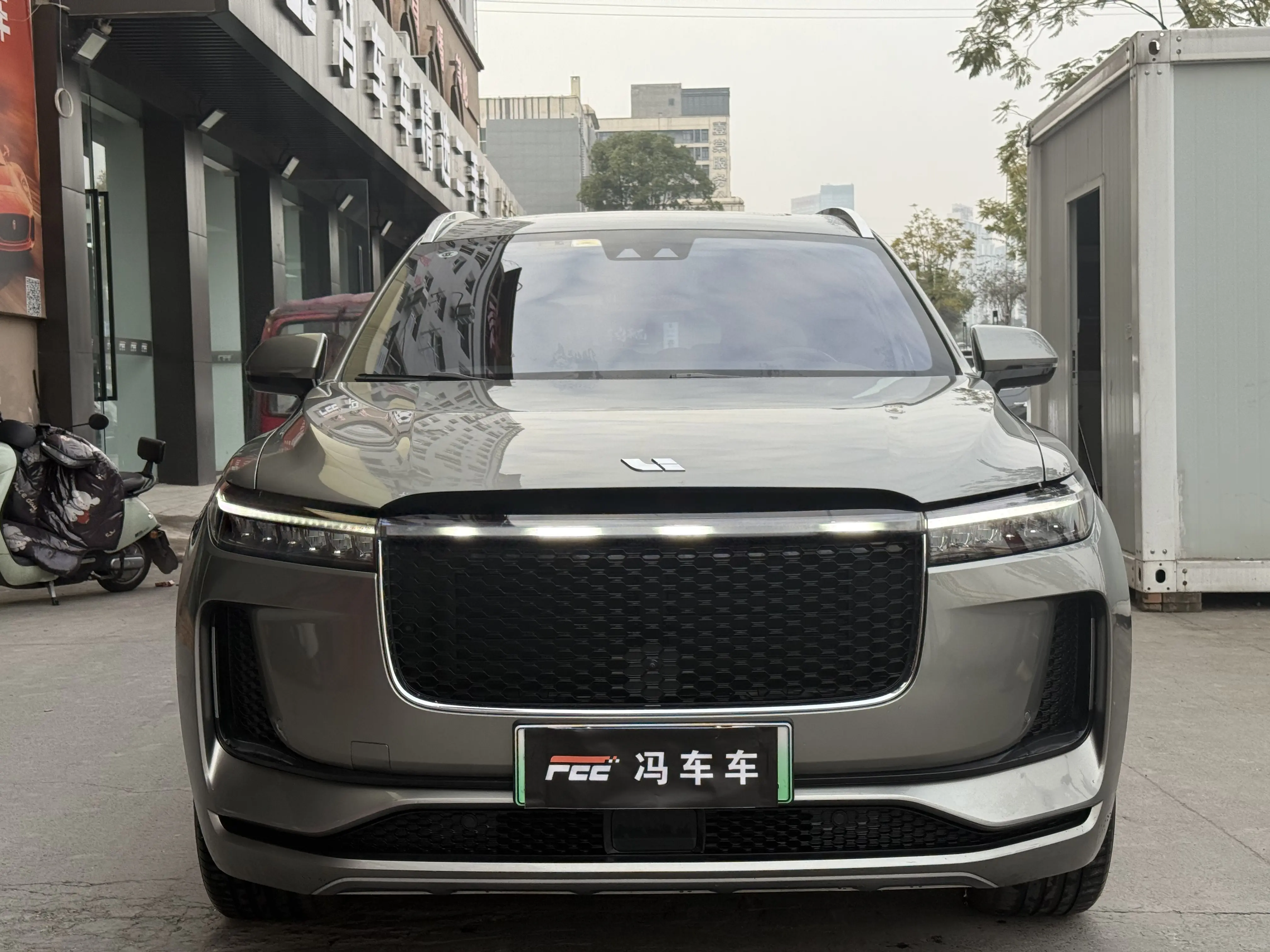 Li ONE (Ideal ONE)  из Китая