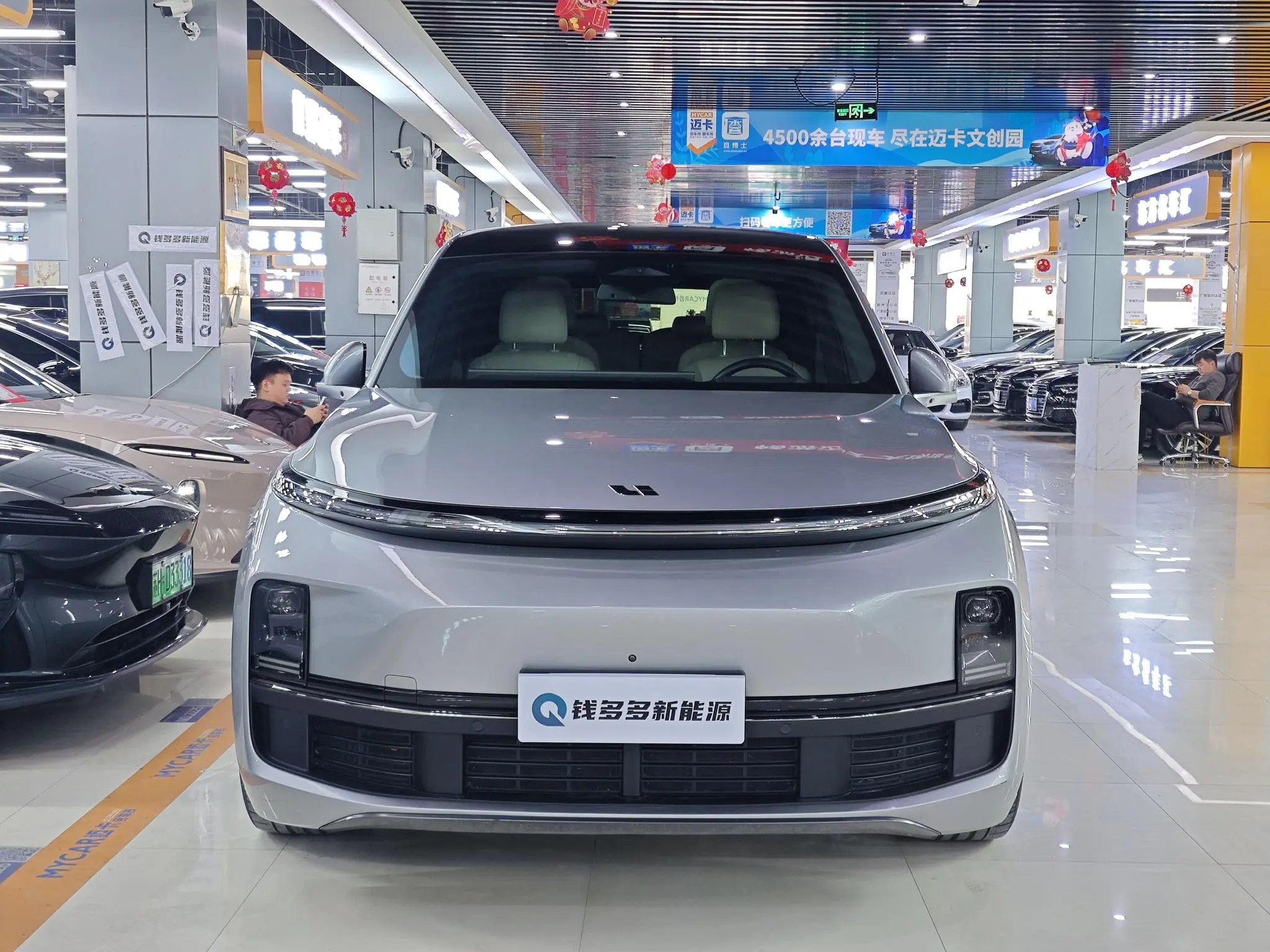 Li L8 (Ideal L8)  из Китая