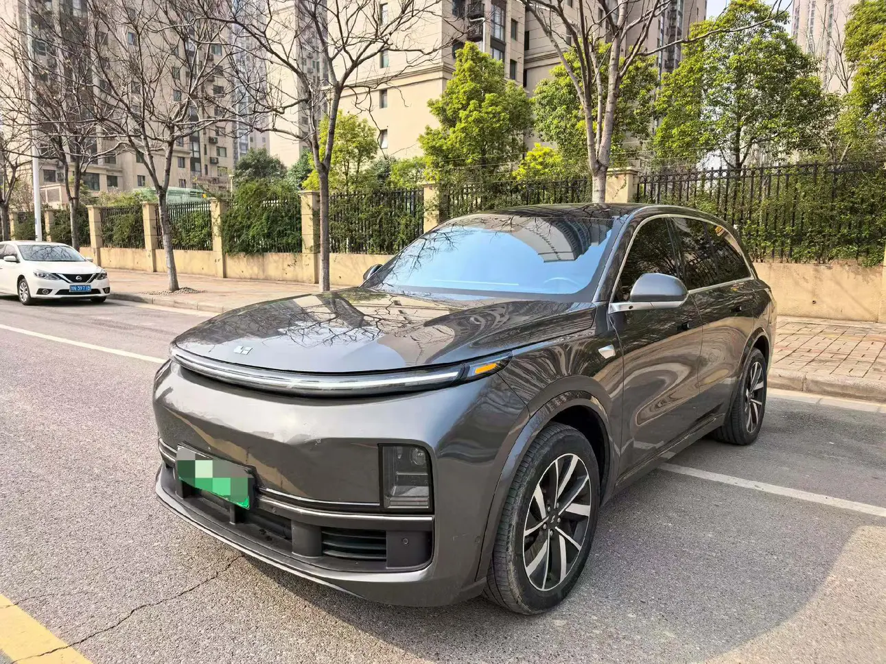 Li L8 (Ideal L8)  из Китая