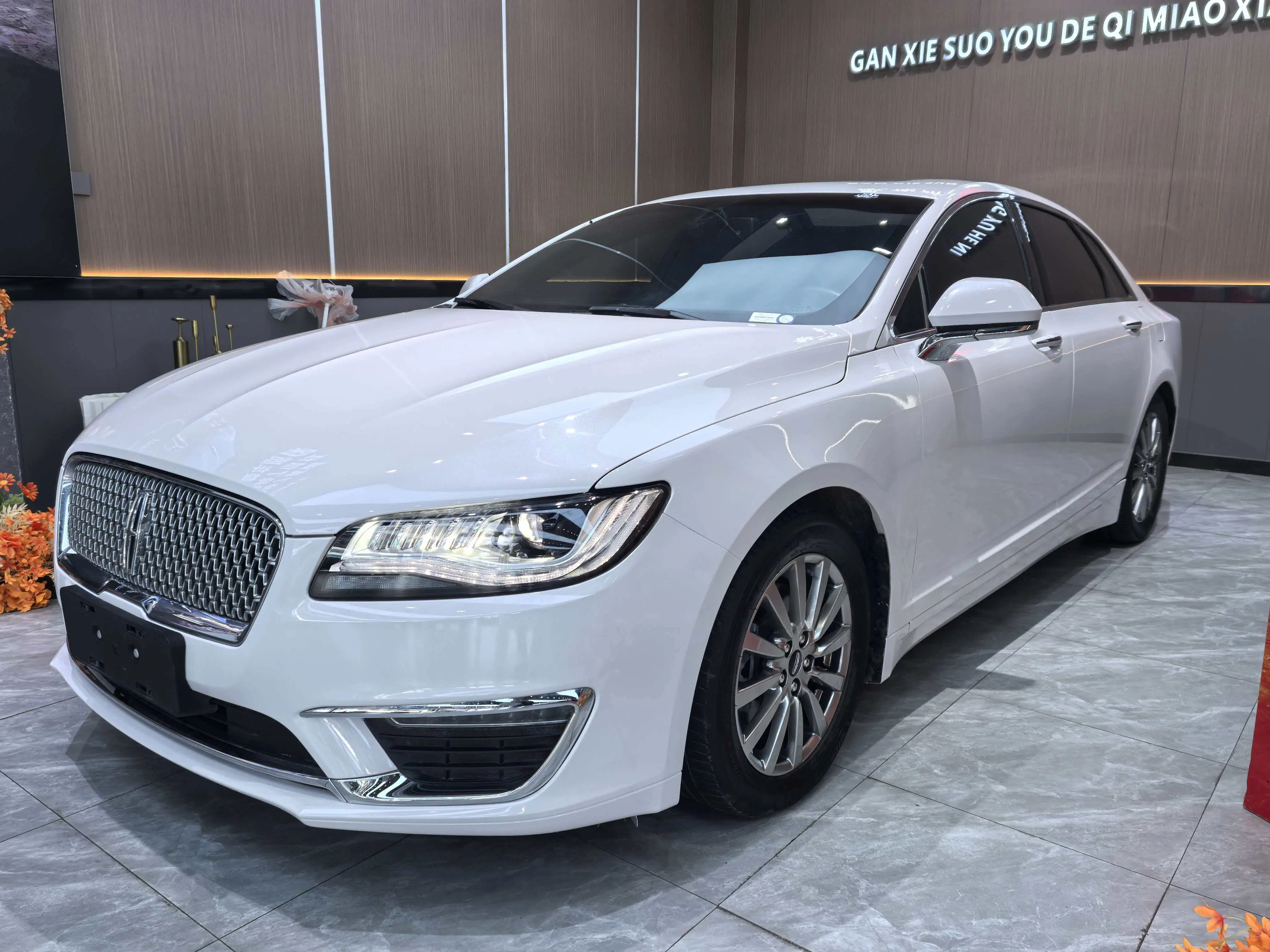 Lincoln MKZ