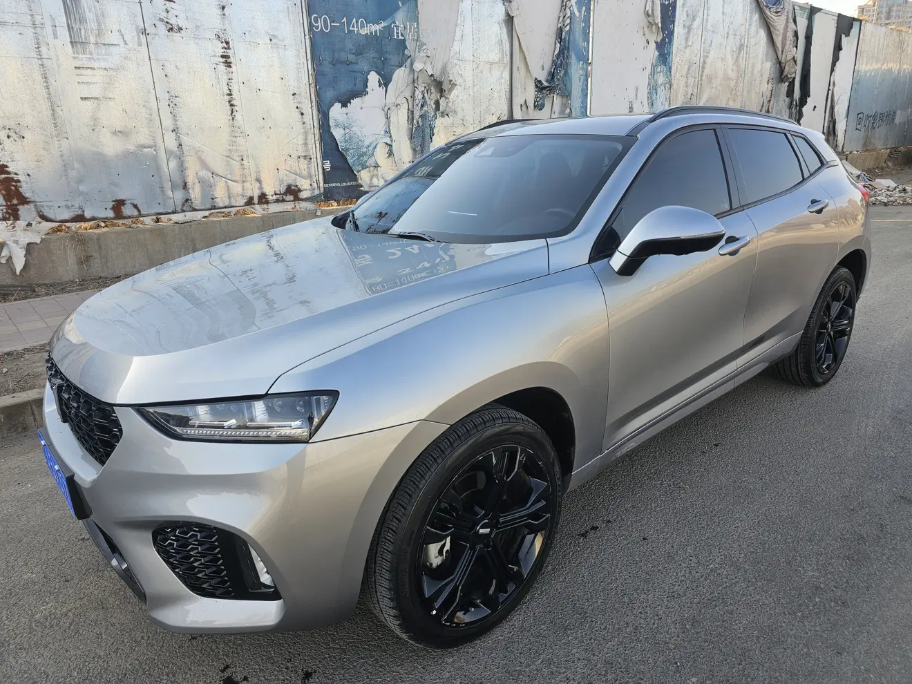Wey Wei brand VV7