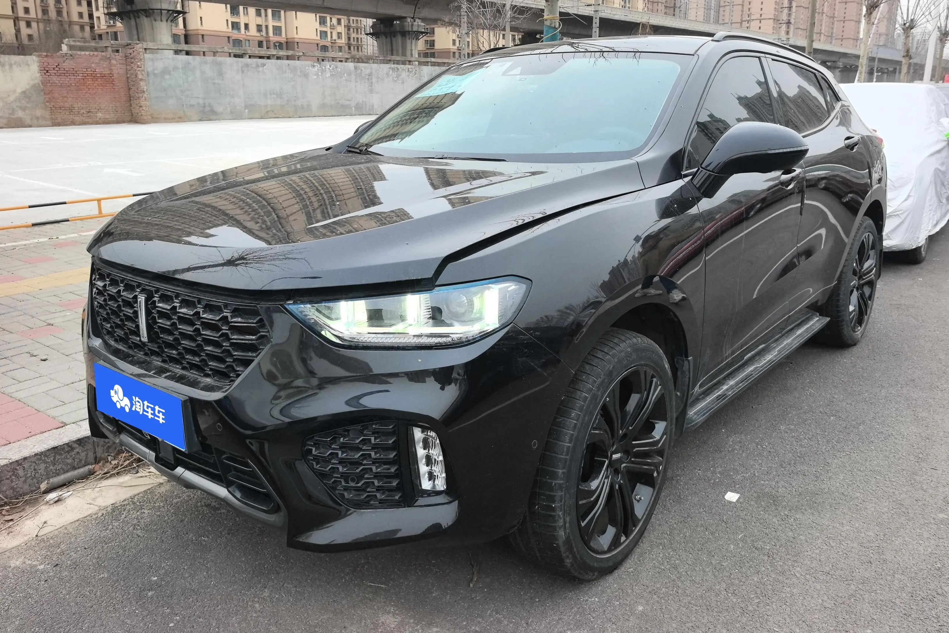Wey Wei brand VV5