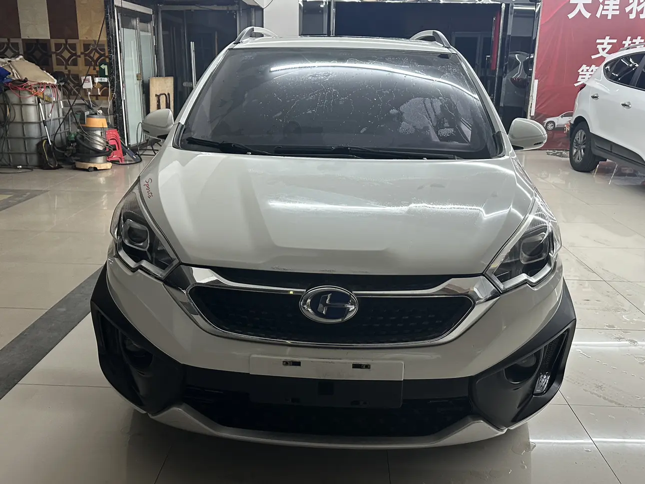 BAIC Changhe Q25  из Китая