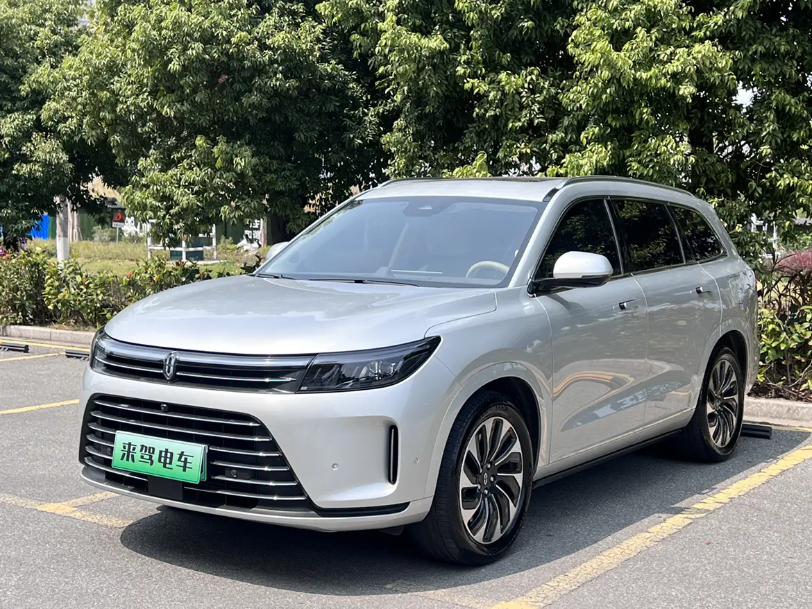 AITO M7