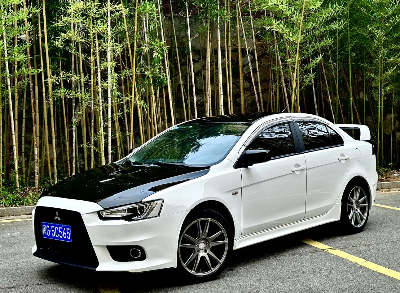Mitsubishi Winged God