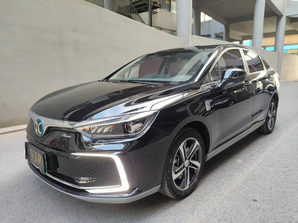 BAIC Beijing EU5