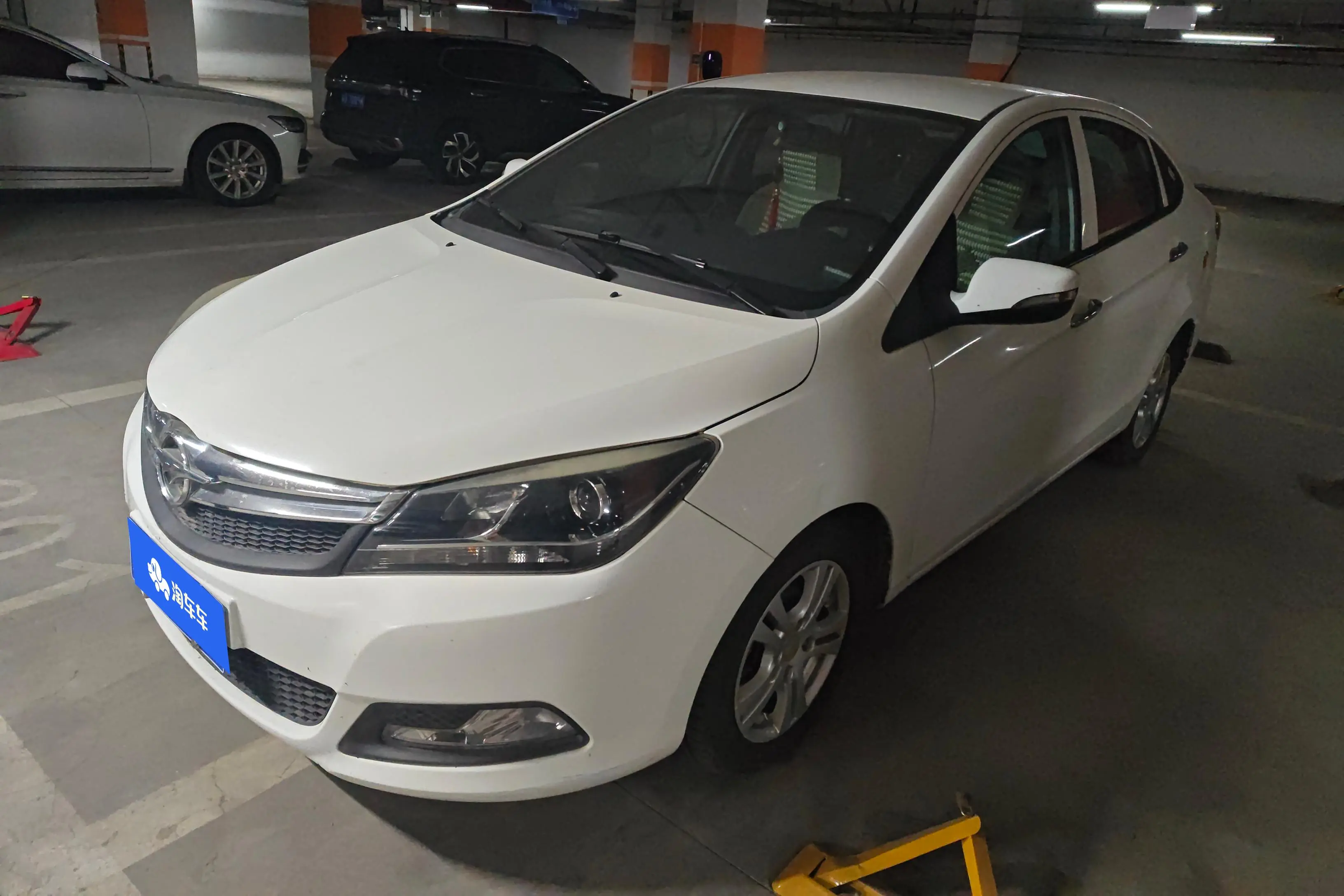 HAIMA Haima M3  из Китая