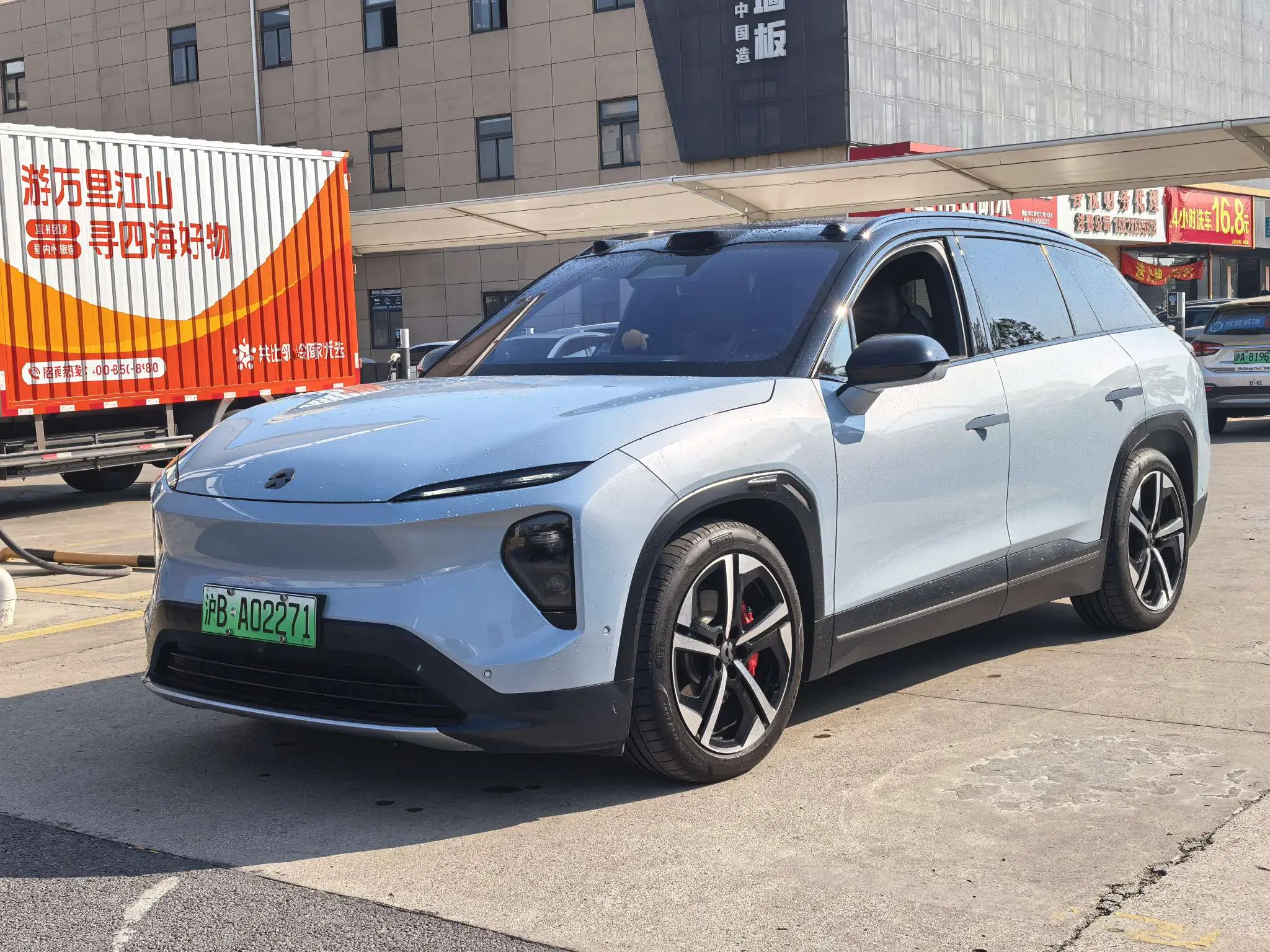 NIO ES7  из Китая