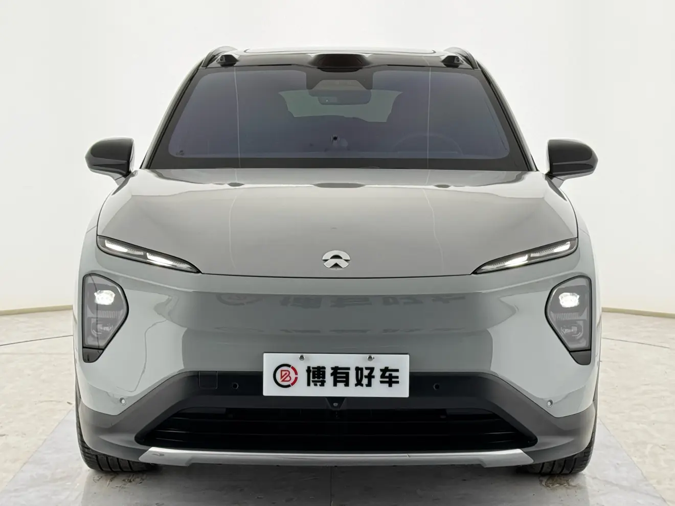 NIO ES7  из Китая