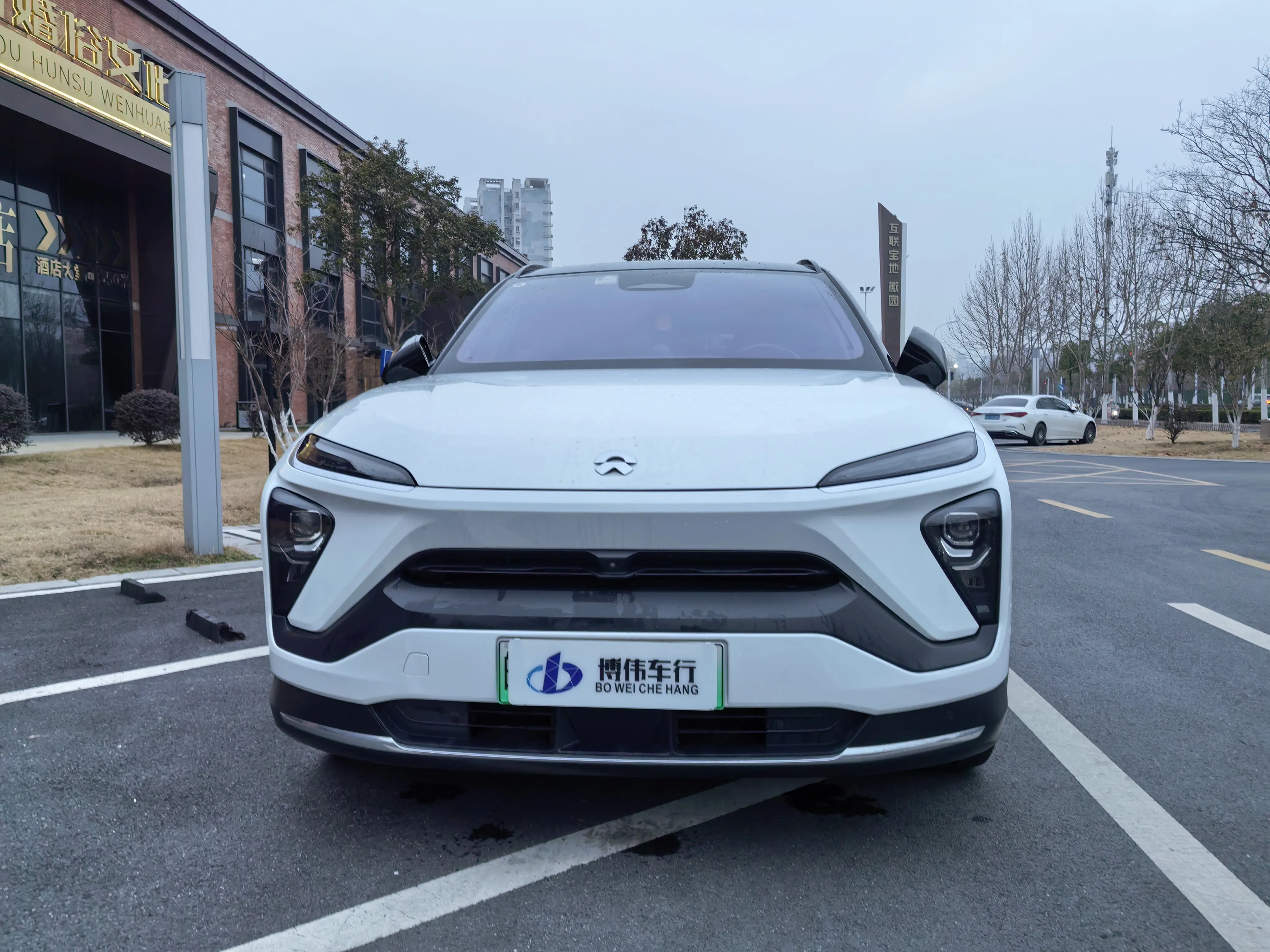 NIO ES6  из Китая