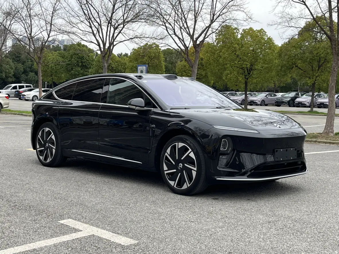 NIO ET9  из Китая