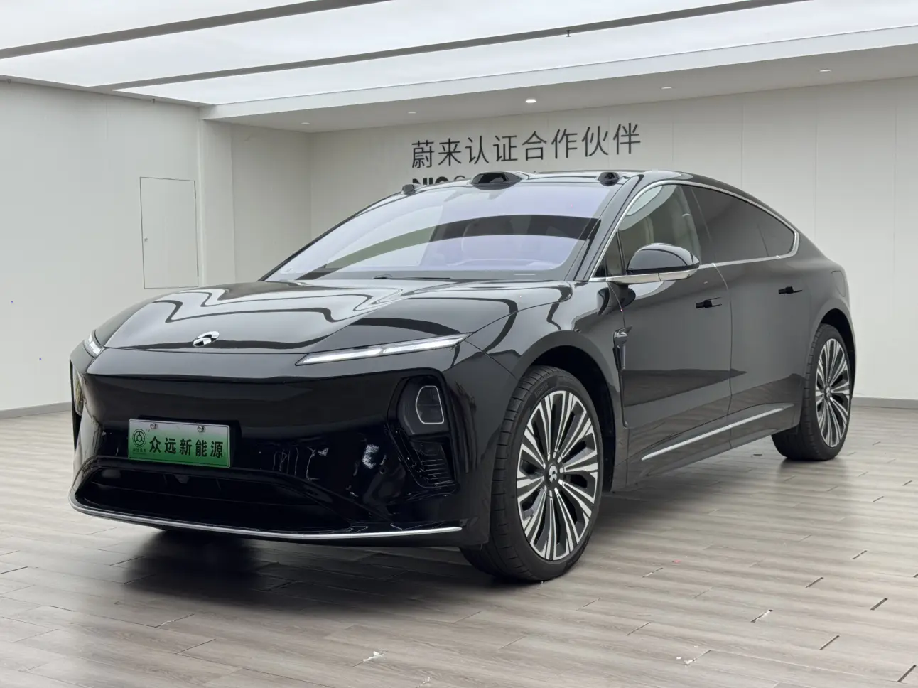 NIO ET9  из Китая