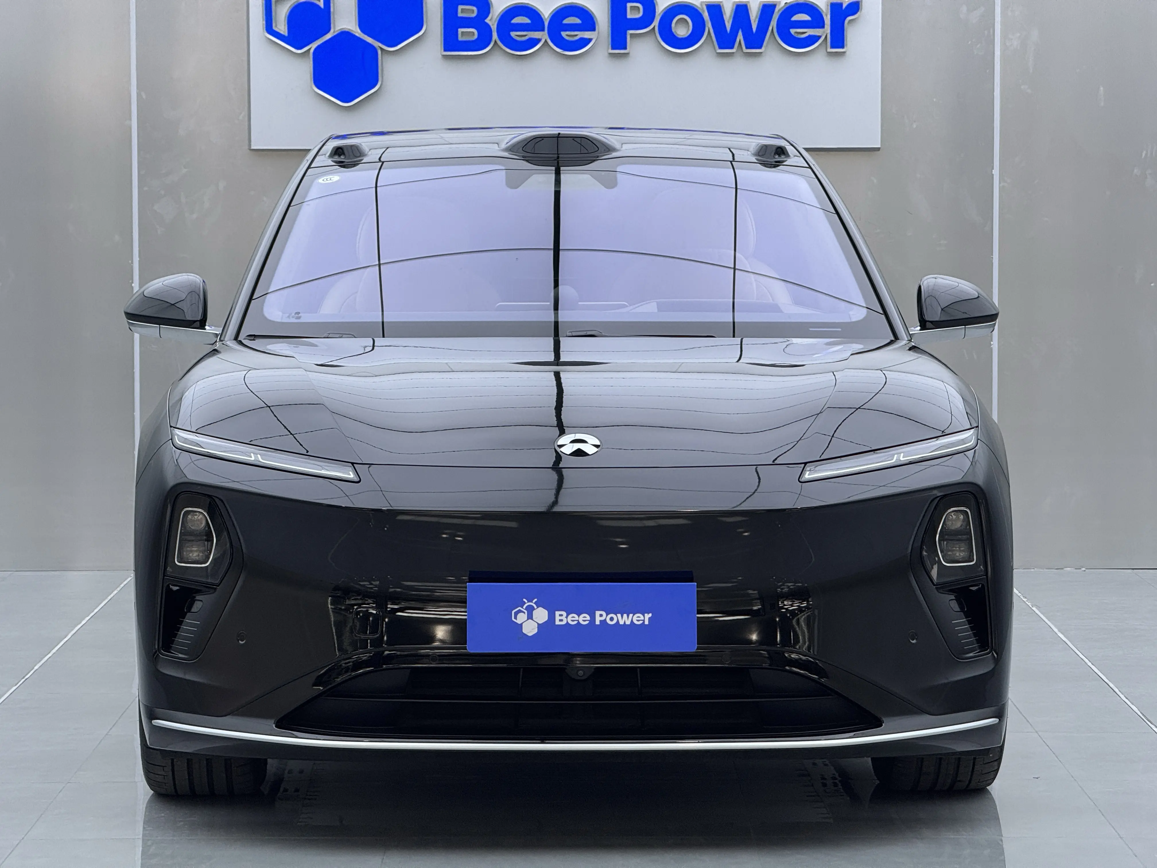 NIO ET9  из Китая