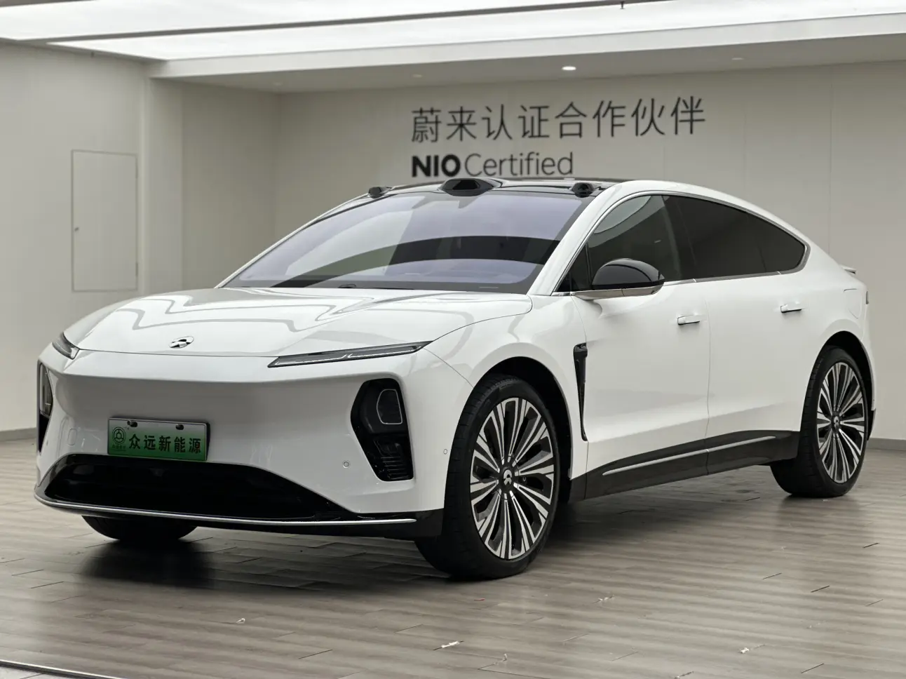 NIO ET9  из Китая