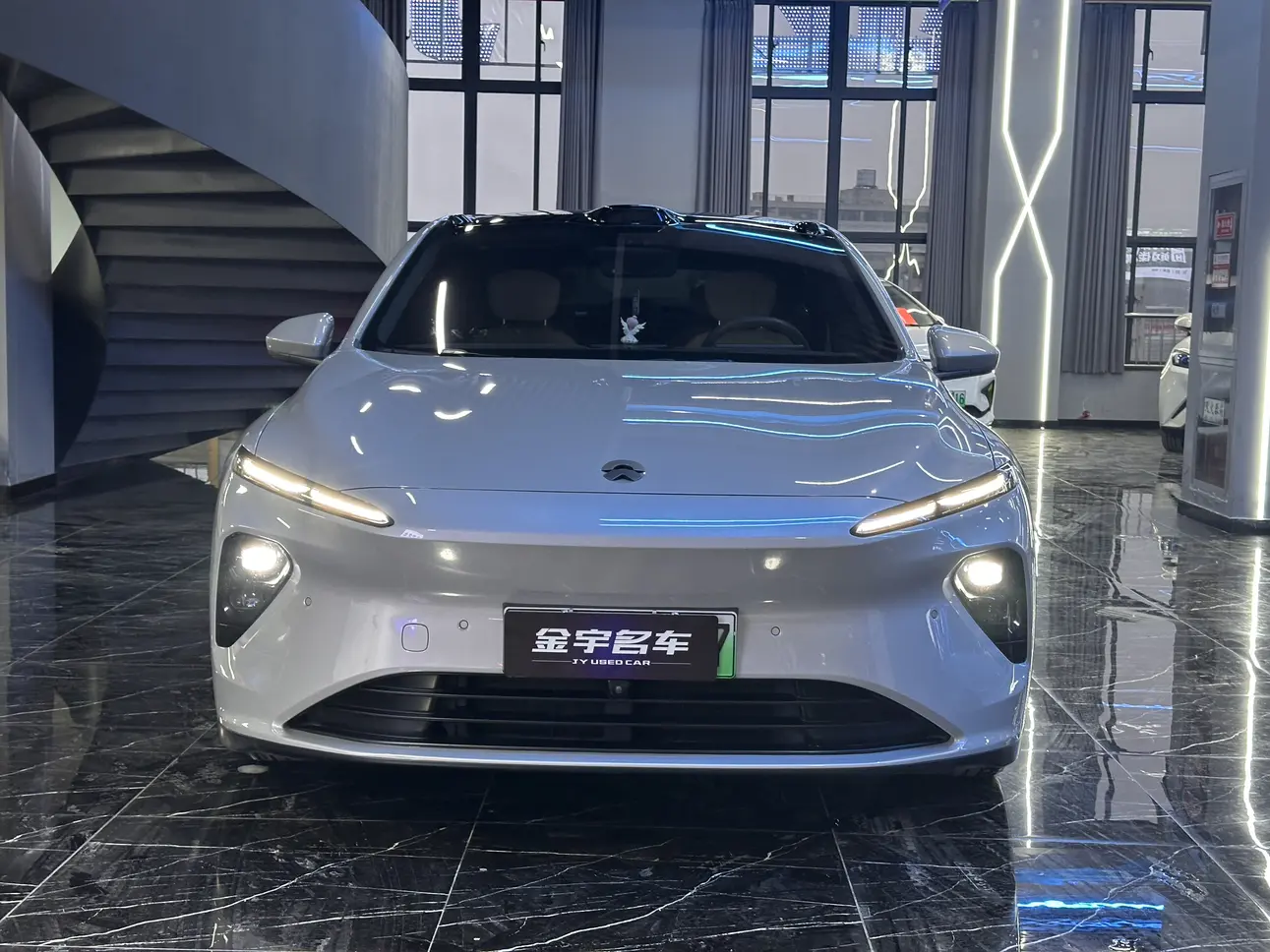 NIO ET7  из Китая