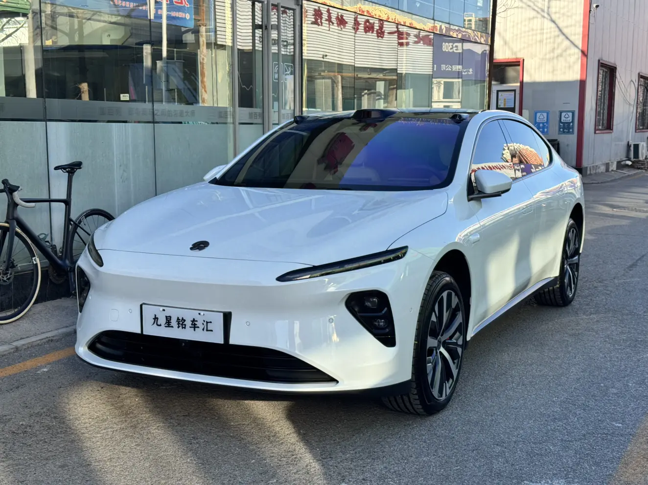 NIO ET7  из Китая