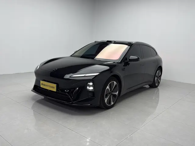 NIO ET5T  из Китая