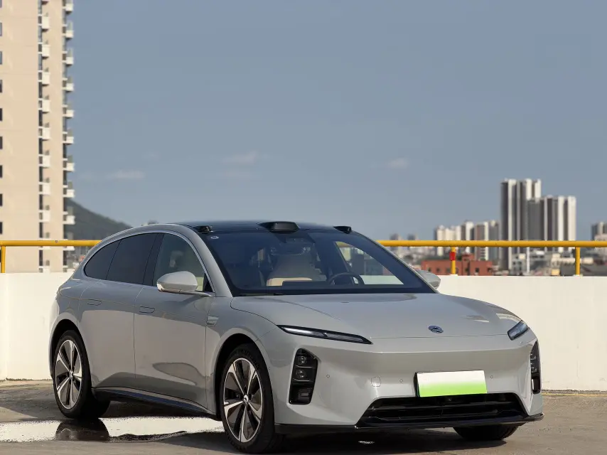 NIO ET5T  из Китая