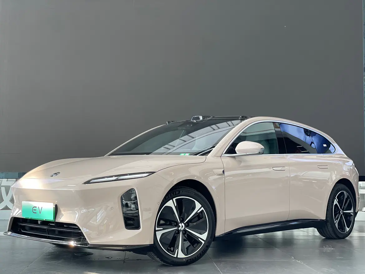 NIO ET5T  из Китая