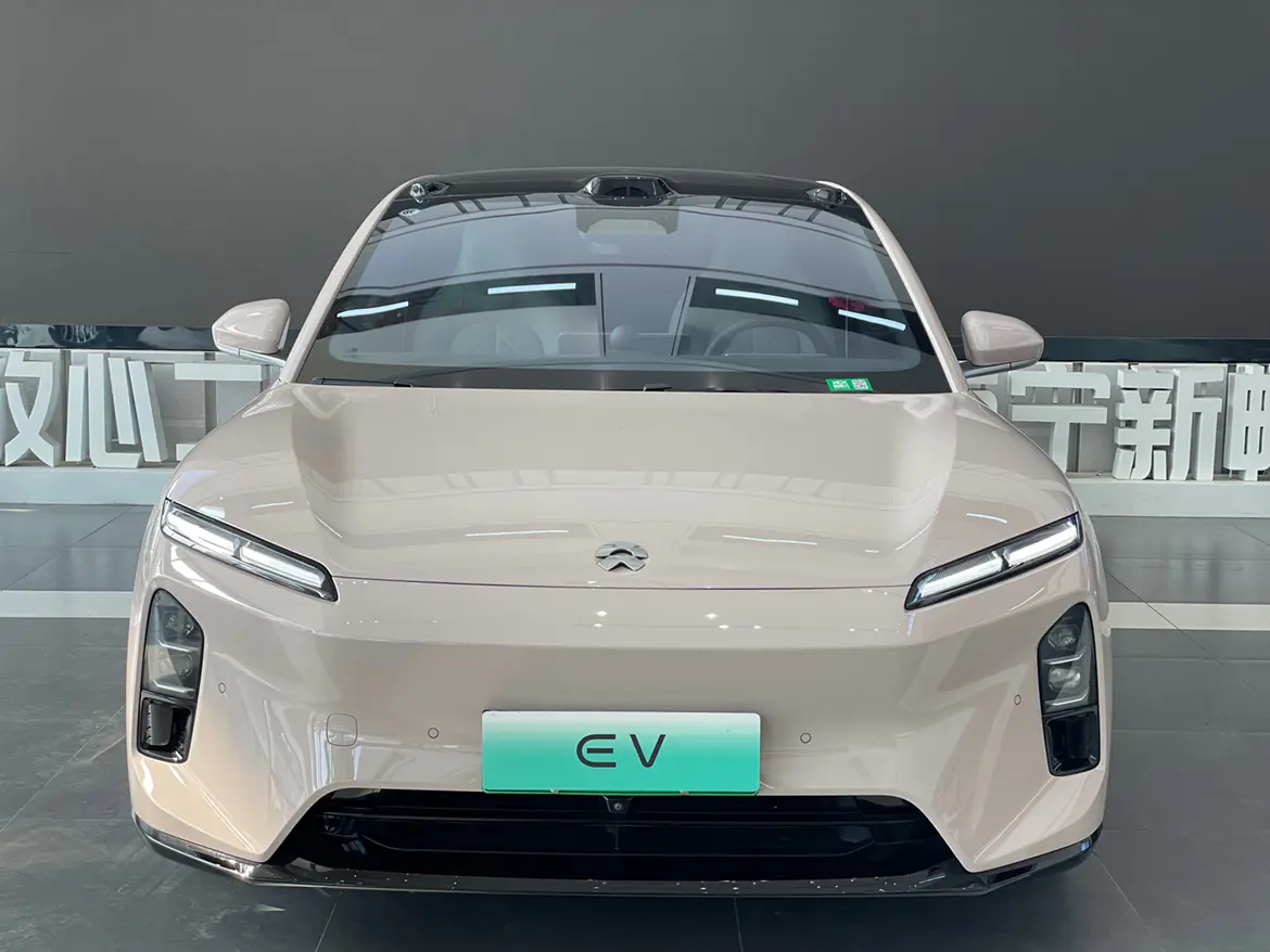 NIO ET5T  из Китая