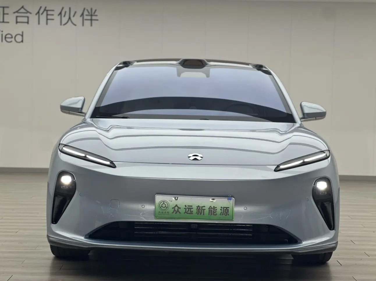 NIO ET5T  из Китая