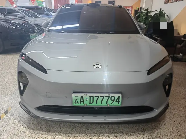 NIO ET5  из Китая