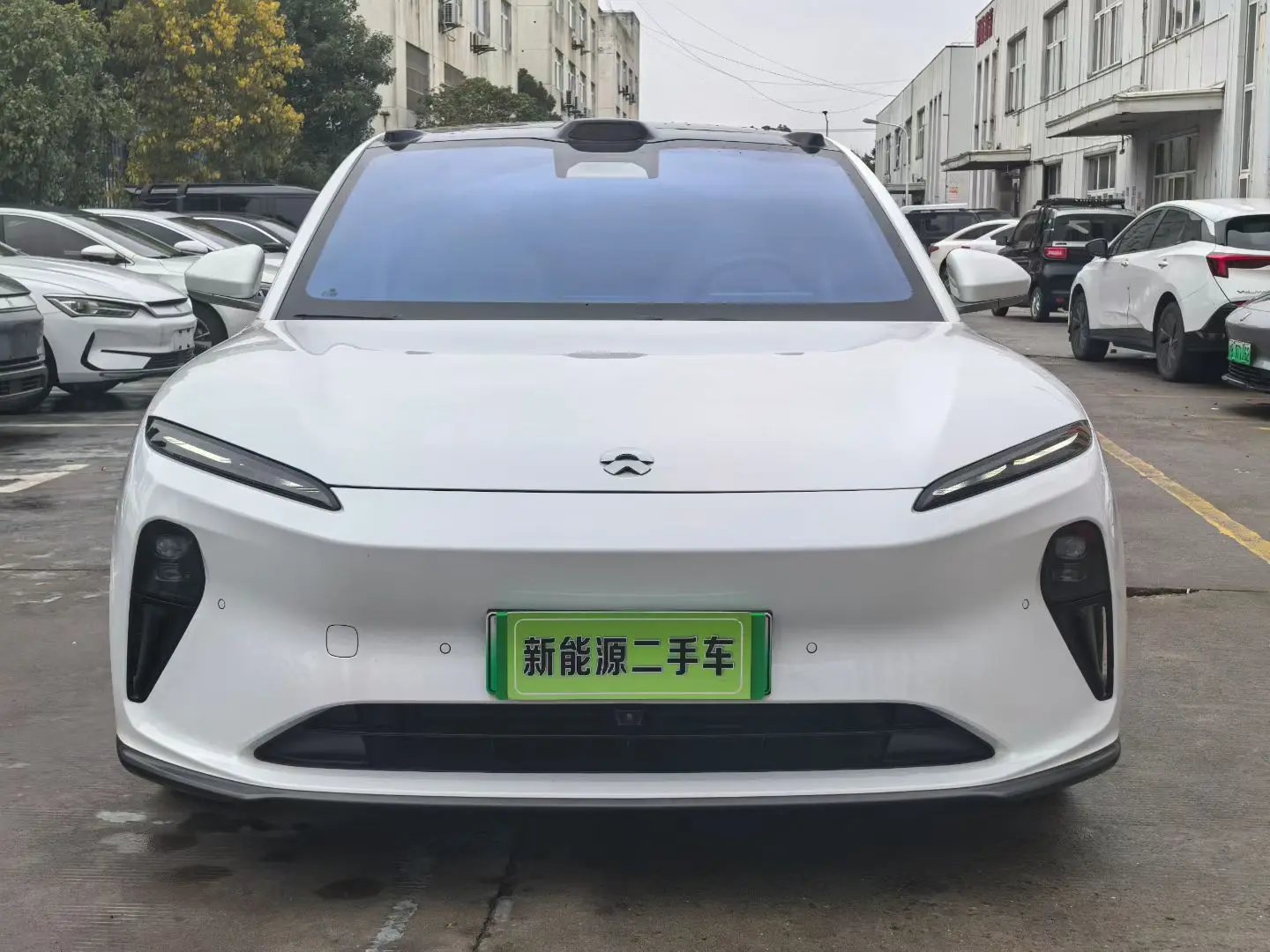 NIO ET5  из Китая