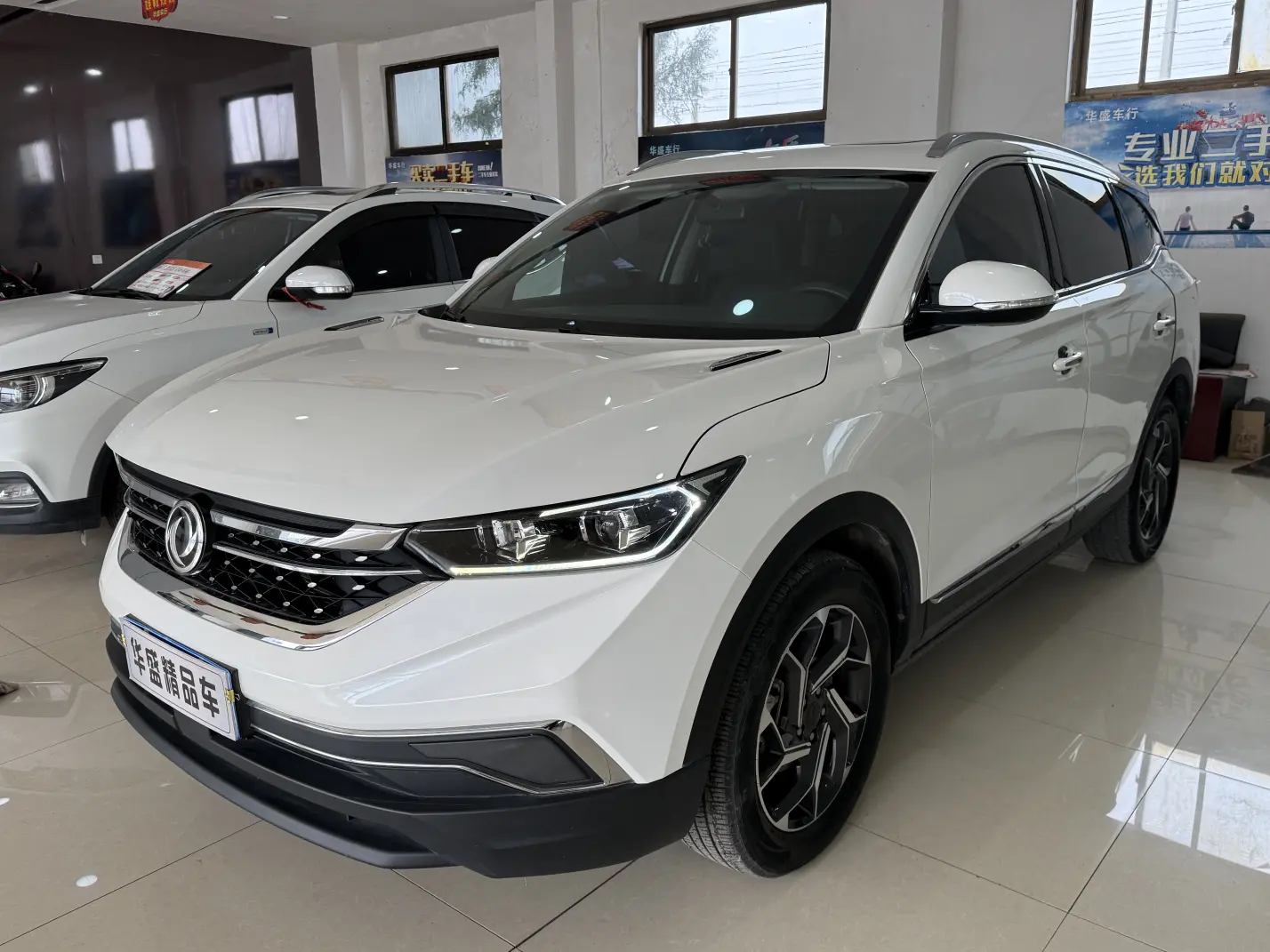 Dongfeng Fengshen AX7  из Китая