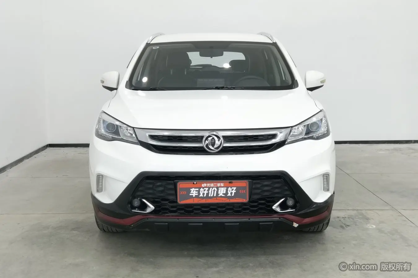 Dongfeng Fengshen AX5  из Китая