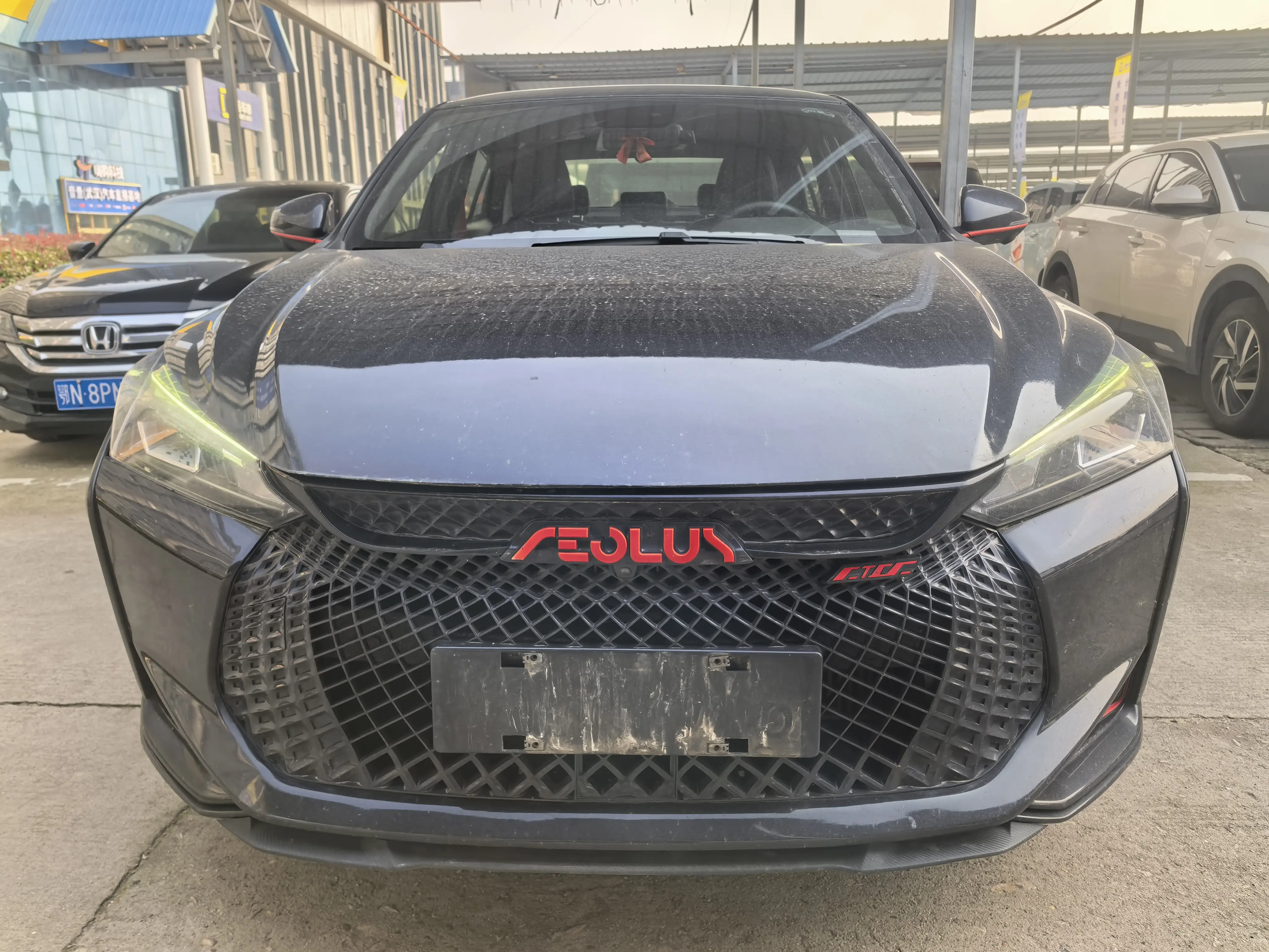 Dongfeng Yixuan MAX  из Китая