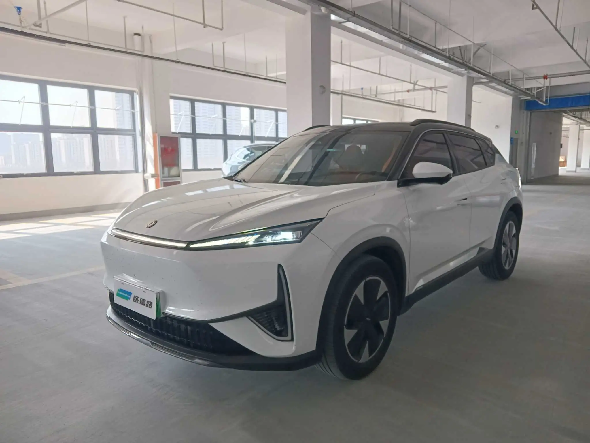 Dongfeng Fengshen L7 PHEV  из Китая