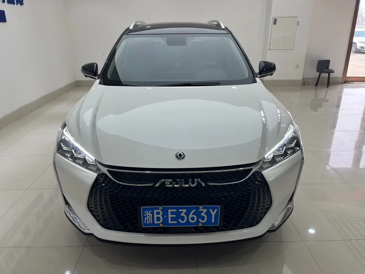 Dongfeng Yixuan GS  из Китая