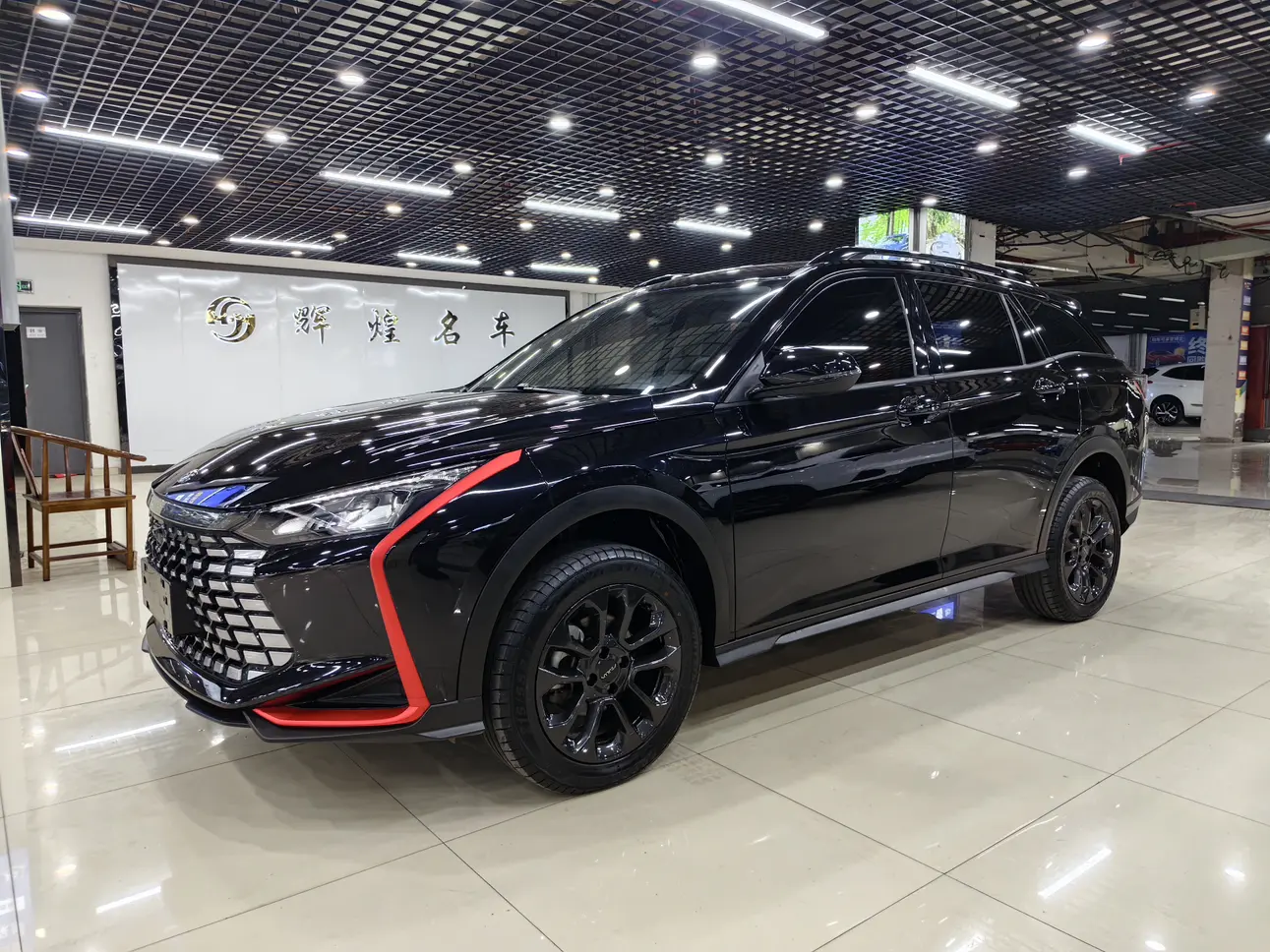 Dongfeng Yixuan GS  из Китая