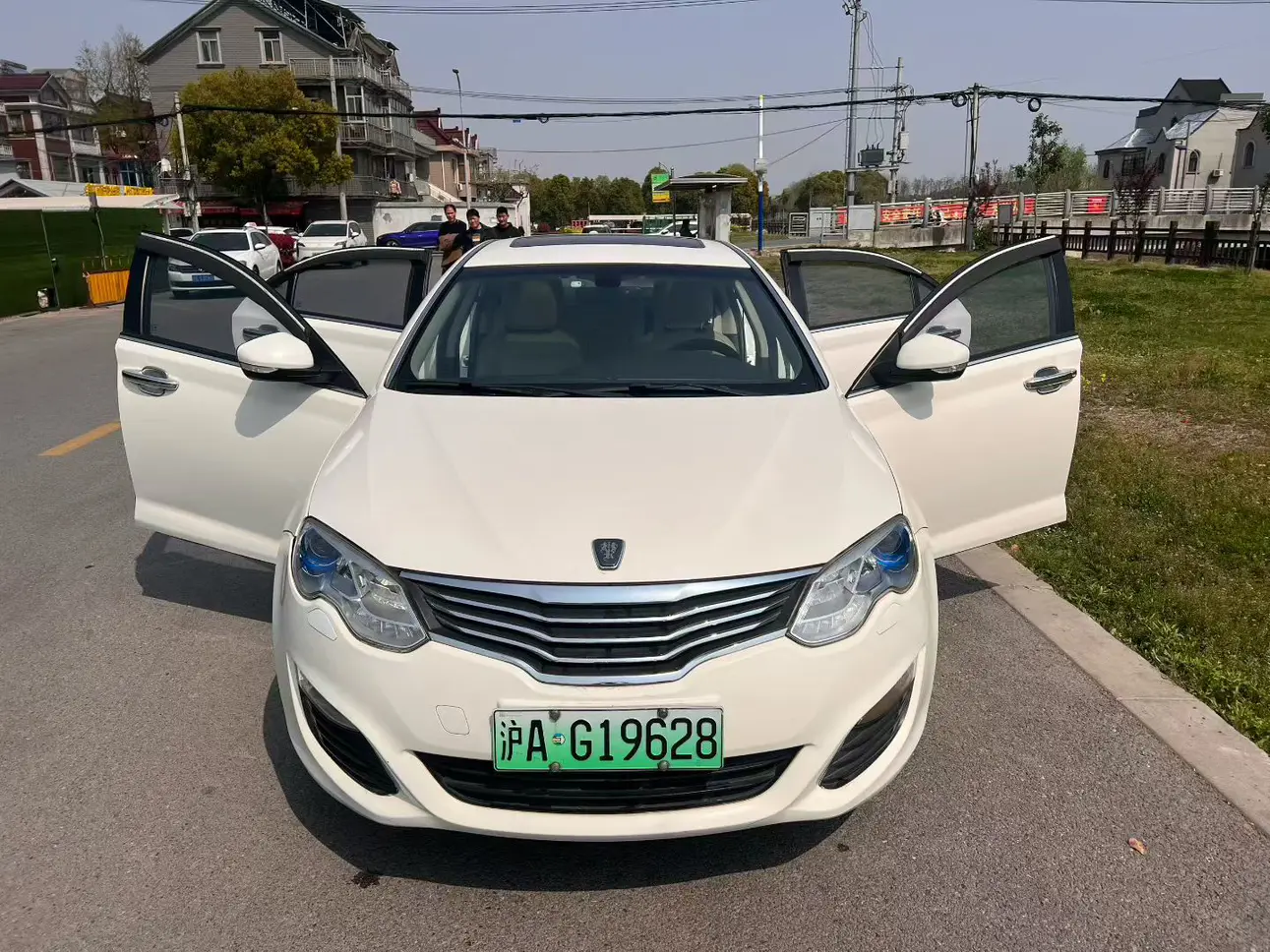 Roewe e550  из Китая